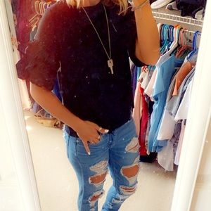 Iris Basic Black Top w/ Ruffle Sleeves-NEW!